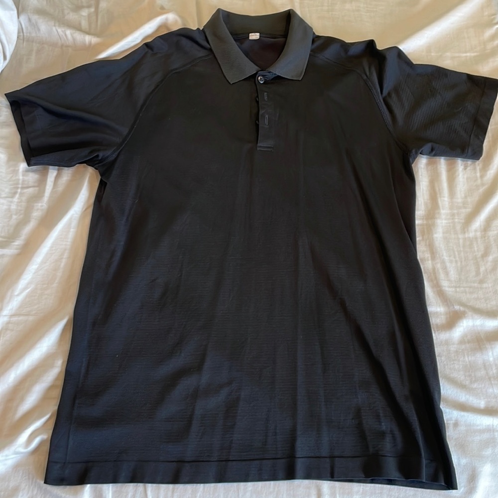 Lululemon metal vent collared shirt